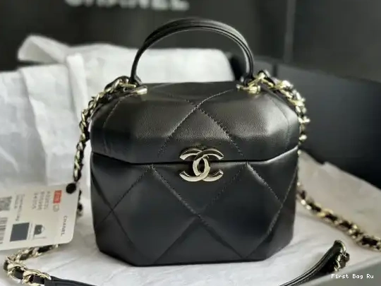 First Bag Ru VANITY CHANEL CASE 0612